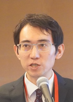 萩原 彰文 先生